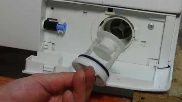 آموزشگاه ایرانیان ماندگار